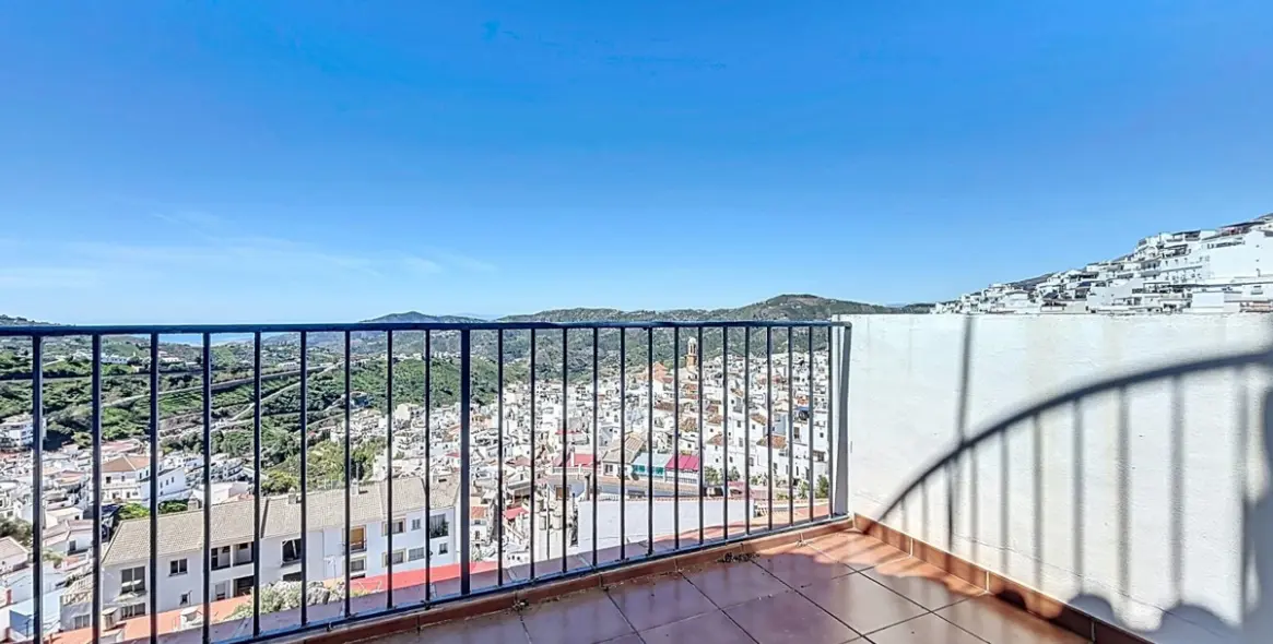 Sale of detached villa in Cómpeta 47