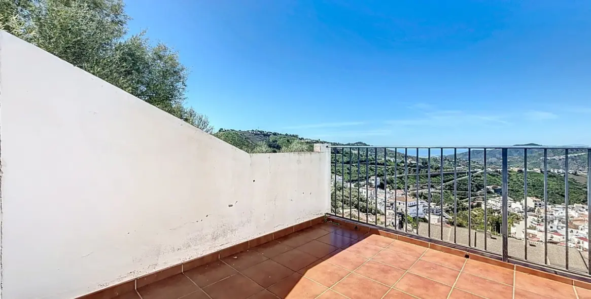 Sale of detached villa in Cómpeta 48