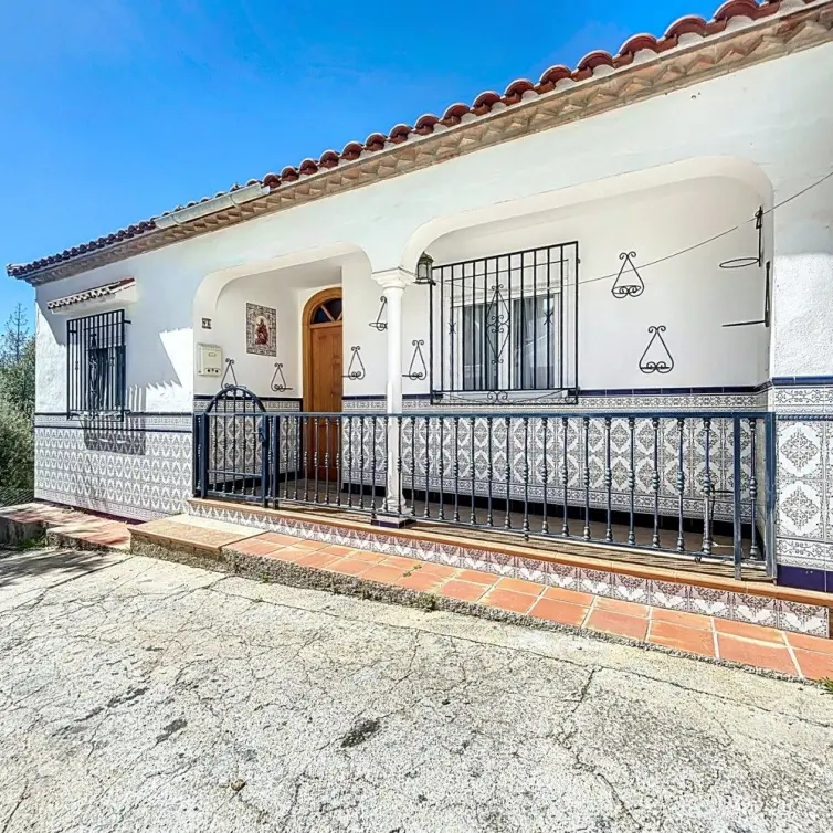 Venta de villa independiente en Cómpeta