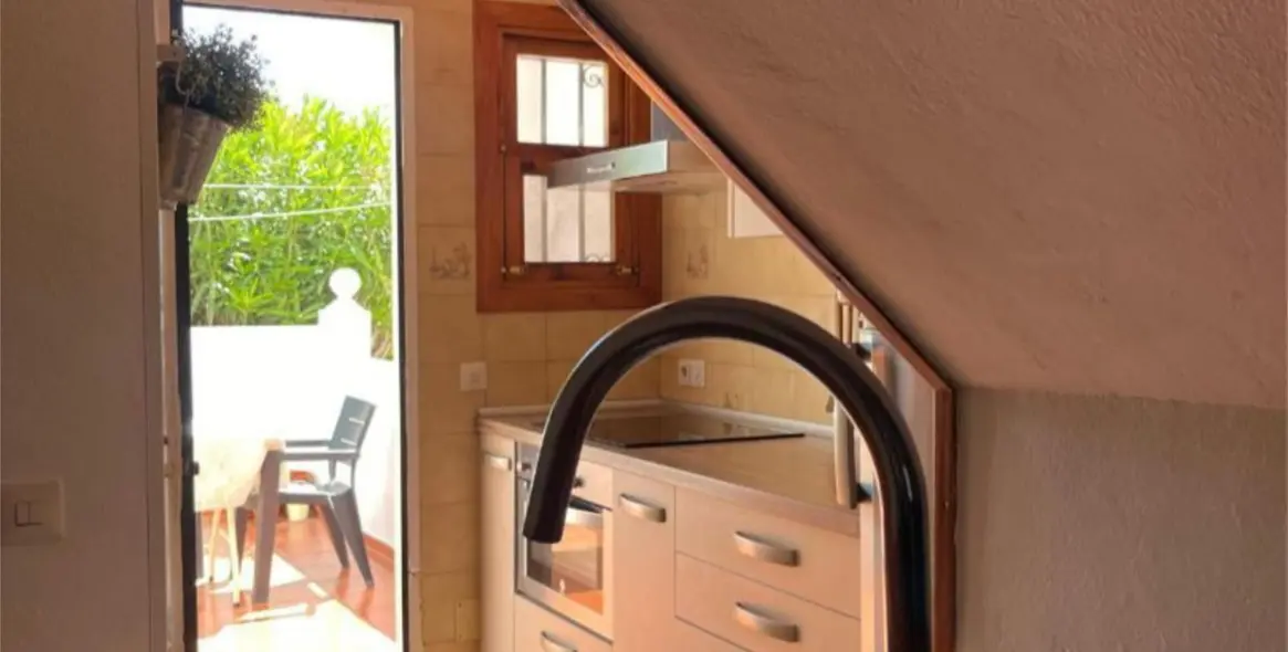 Sale of townhouse in Calahonda 14