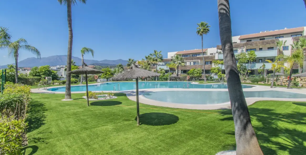 Sale of ground floor apartment in Los Flamingos 1