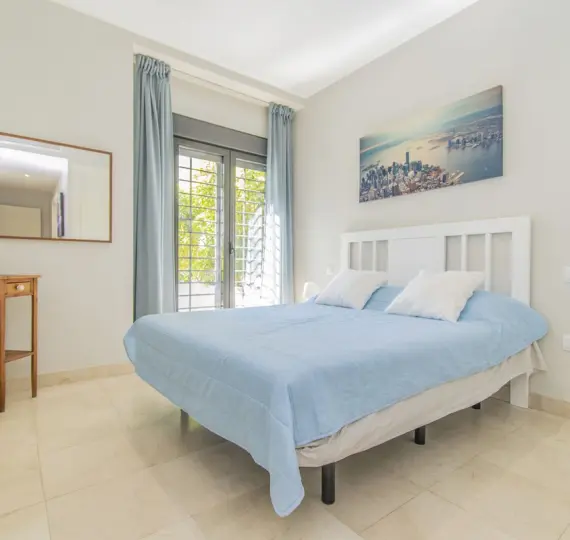 Sale of ground floor apartment in Los Flamingos