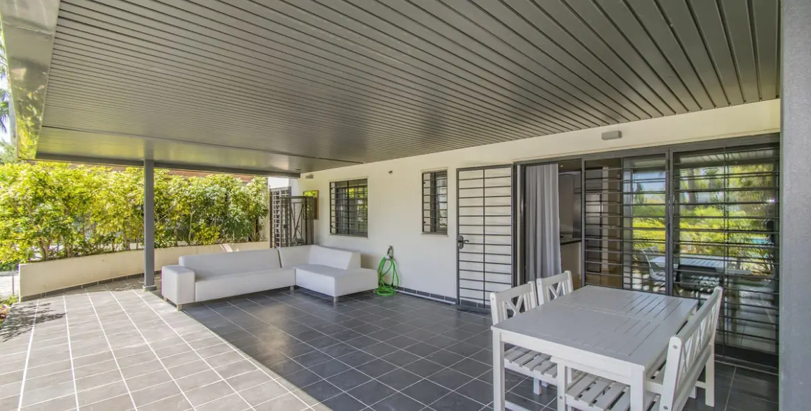 Sale of ground floor apartment in Los Flamingos 16