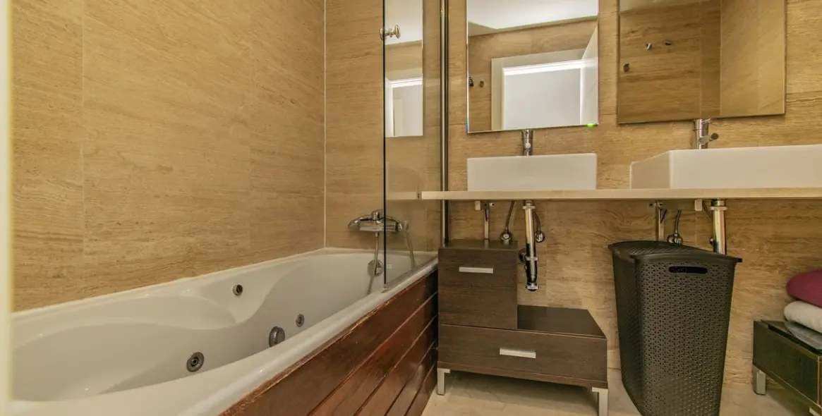 Sale of ground floor apartment in Los Flamingos 17