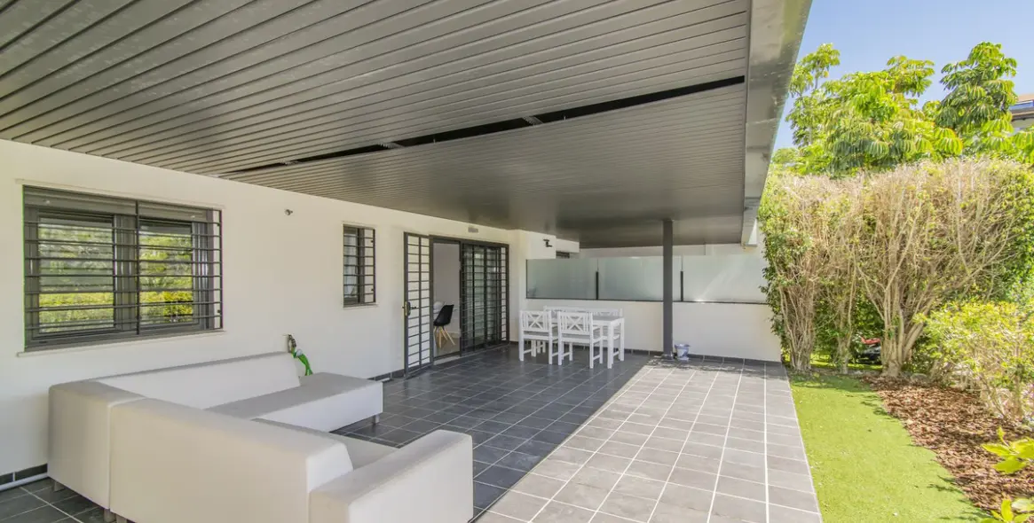 Sale of ground floor apartment in Los Flamingos 22