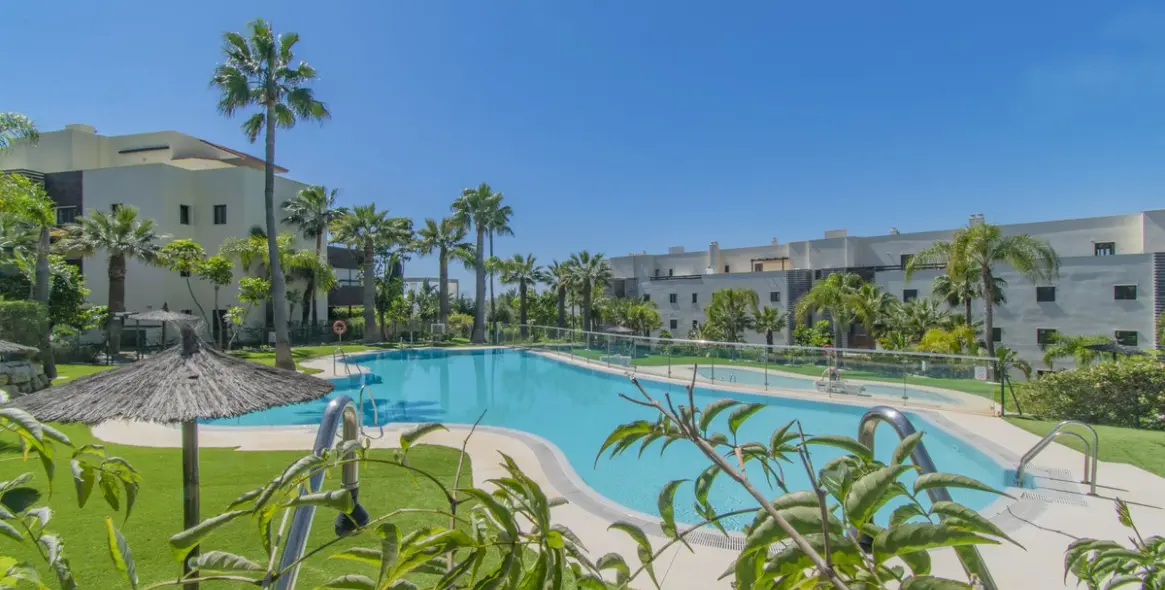 Sale of ground floor apartment in Los Flamingos 23