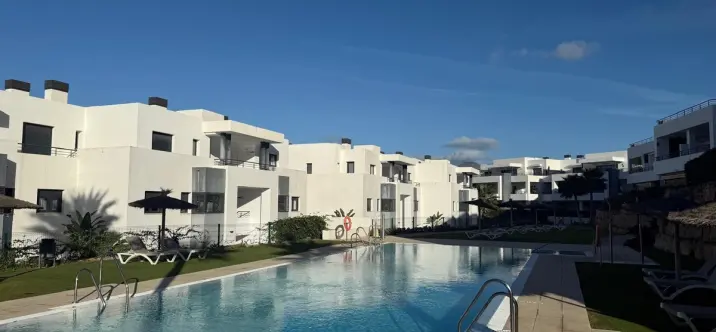 Sale of ground floor apartment in Casares Playa 1