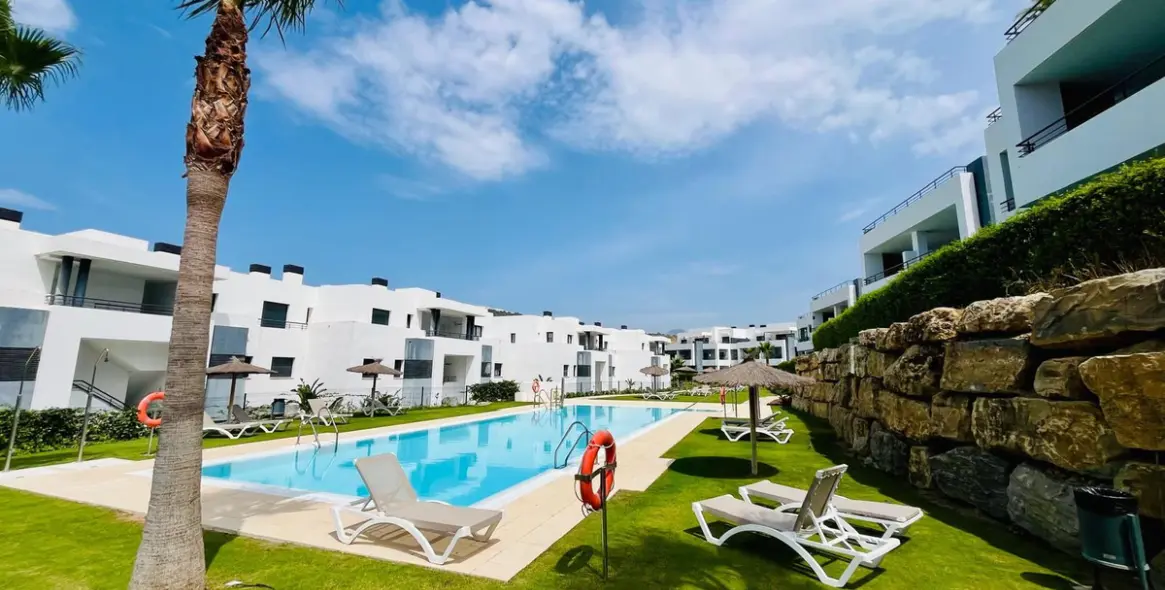 Sale of ground floor apartment in Casares Playa 3
