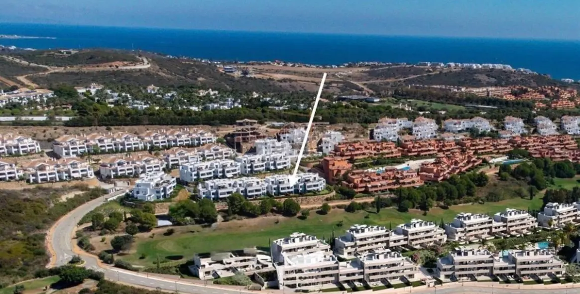 Sale of ground floor apartment in Casares Playa 21