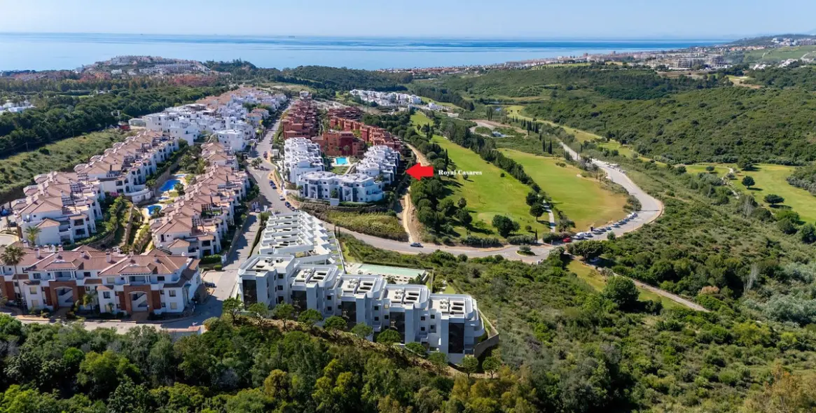 Продажа апартаментов на первом этаже в Casares Playa 24