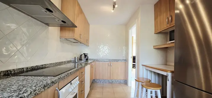 Sale of penthouse in Elviria 3