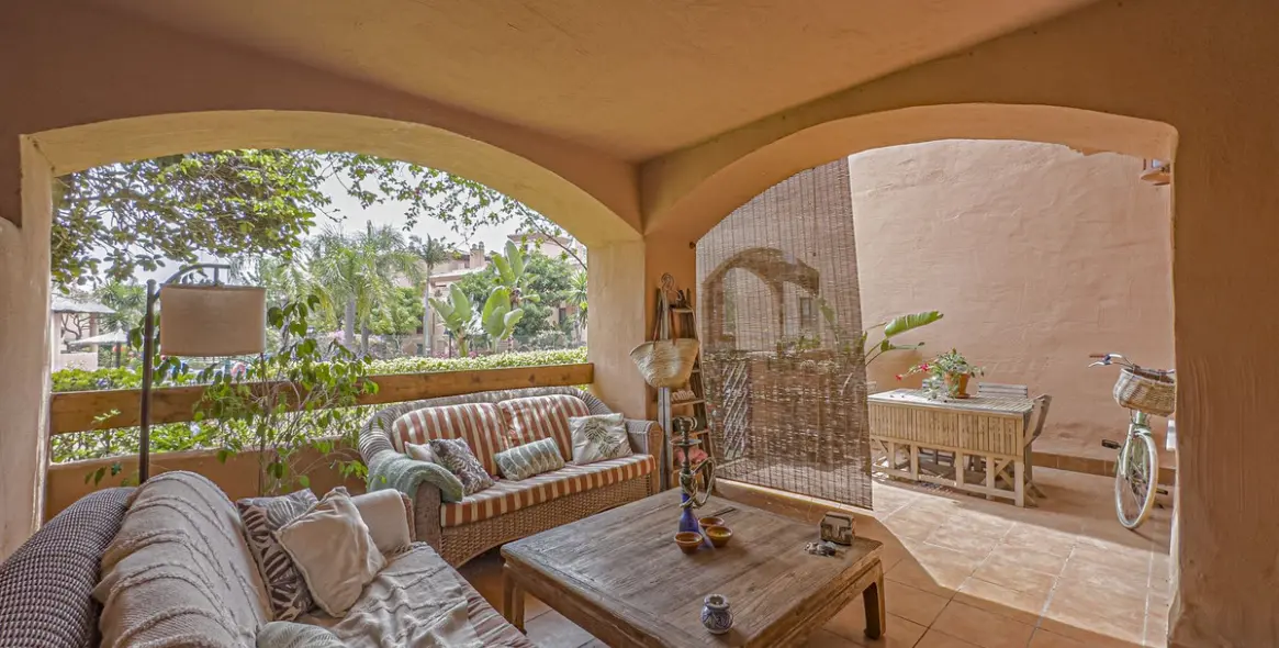 Sale of ground floor apartment in Hacienda del Sol 3