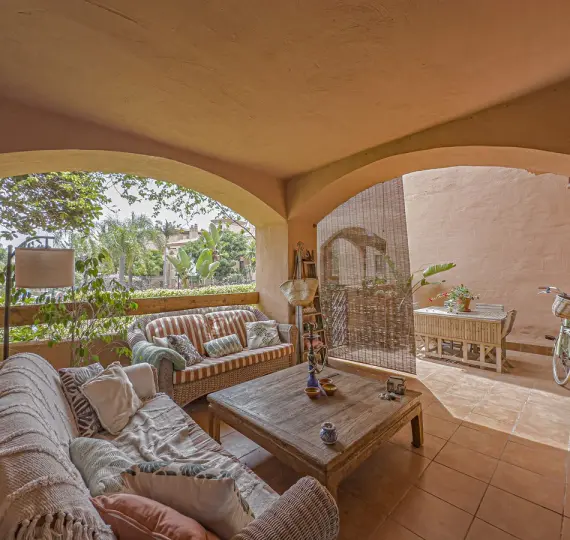 Sale of ground floor apartment in Hacienda del Sol