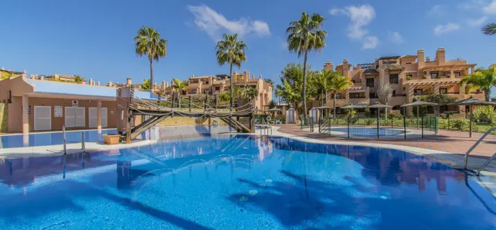 Sale of ground floor apartment in Hacienda del Sol 0