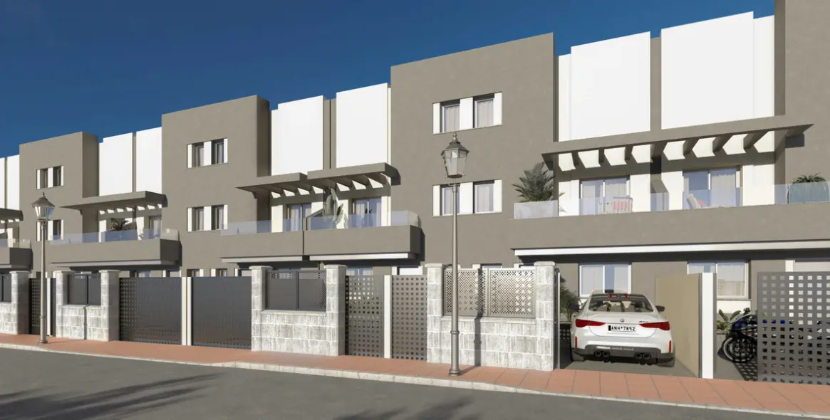 Продажа таунхауса в Torrox 1