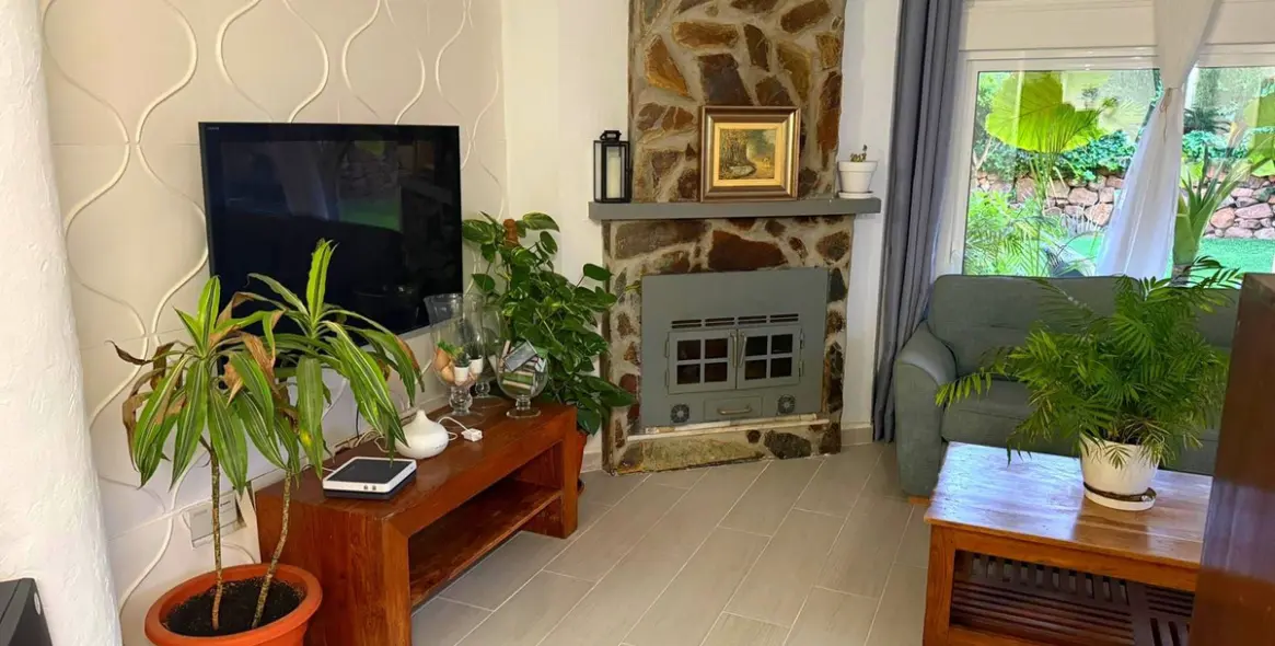 Sale of ground floor apartment in Calahonda 14