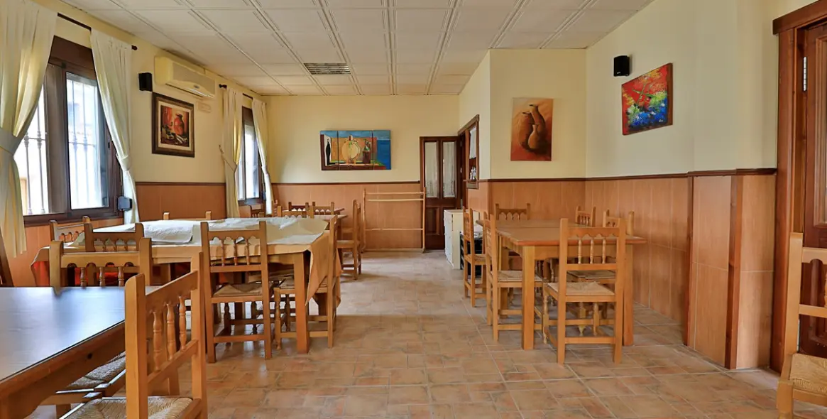 Sale of finca - cortijo in Alfarnatejo 9