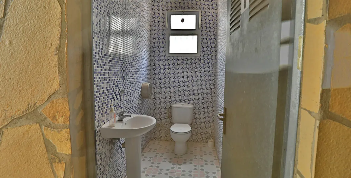 Sale of finca - cortijo in Alfarnatejo 12