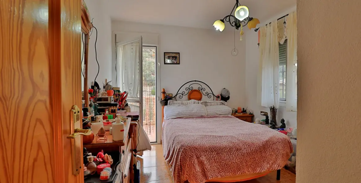 Sale of finca - cortijo in Alfarnatejo 18