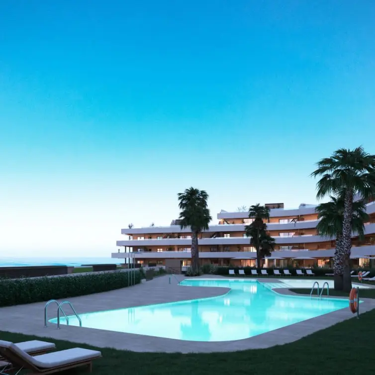 Venta de apartamento en planta baja en Manilva