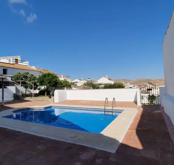 Sale of townhouse in Ardales