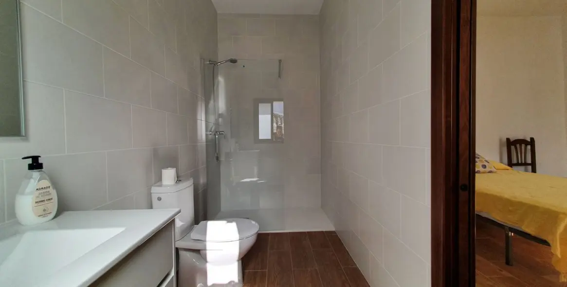 Sale of townhouse in Ardales 28