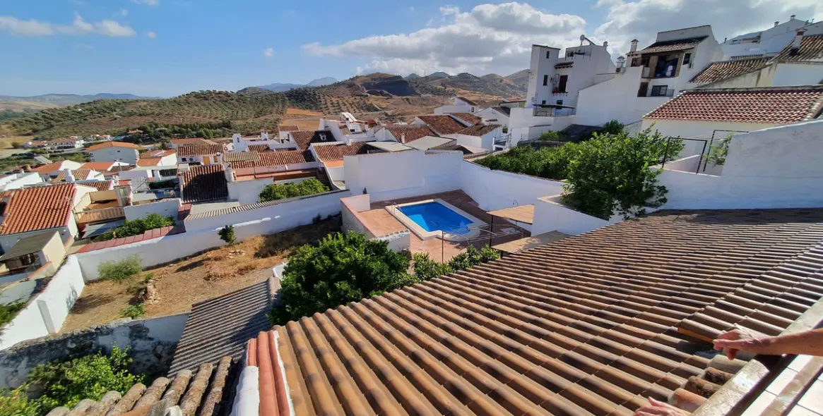 Sale of townhouse in Ardales 34