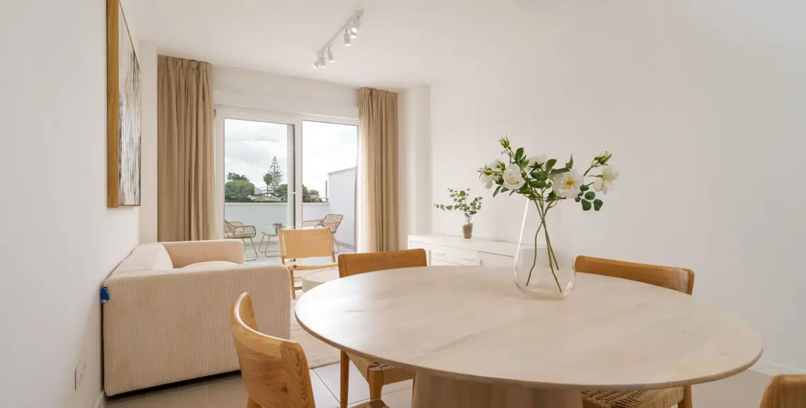 Sale of middle floor apartment in Estepona (district Estepona) 7