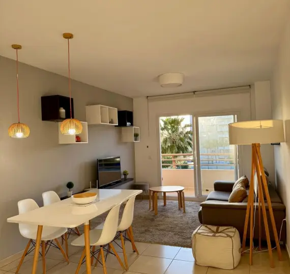 Продажа апартаментов на среднем этаже в La Campana