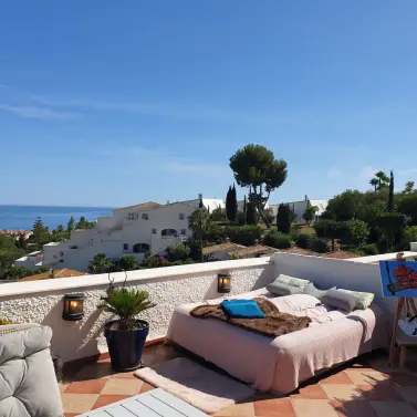 Sale of middle floor apartment in Benalmadena