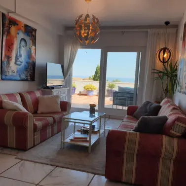 Sale of middle floor apartment in Benalmadena