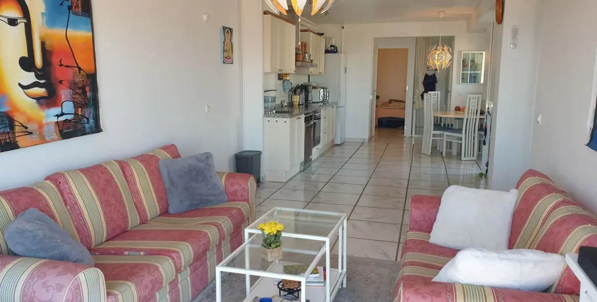 Sale of middle floor apartment in Benalmadena 5