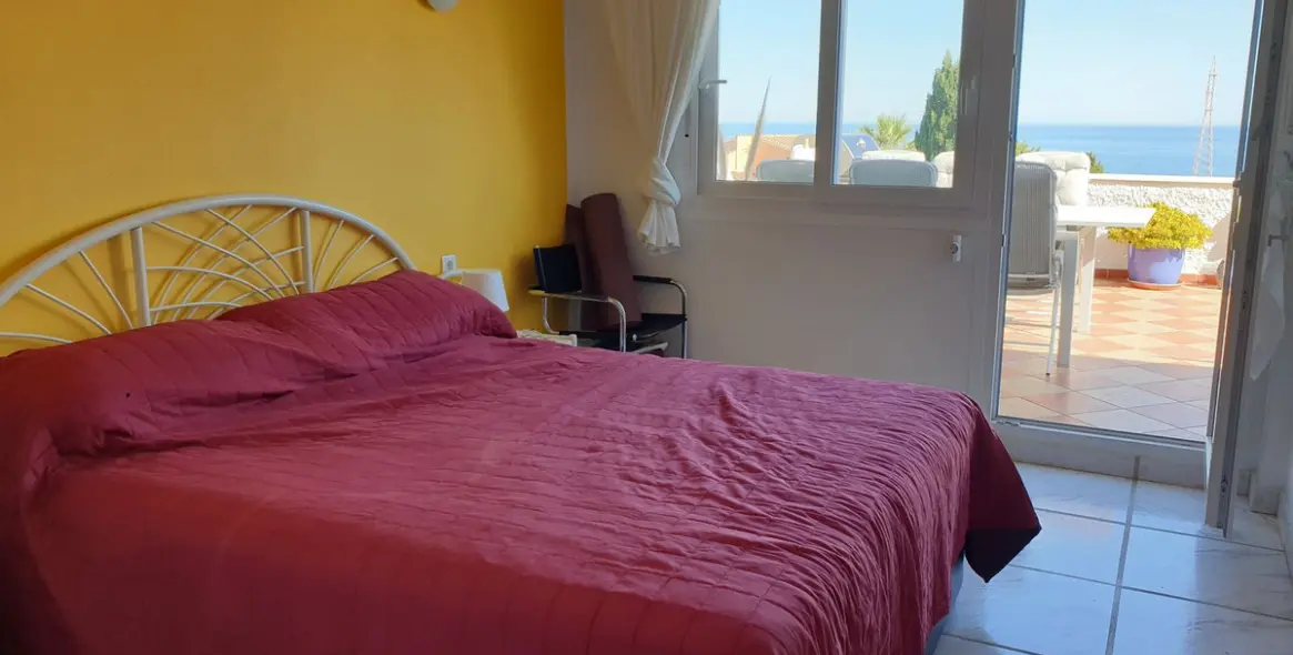 Sale of middle floor apartment in Benalmadena 7