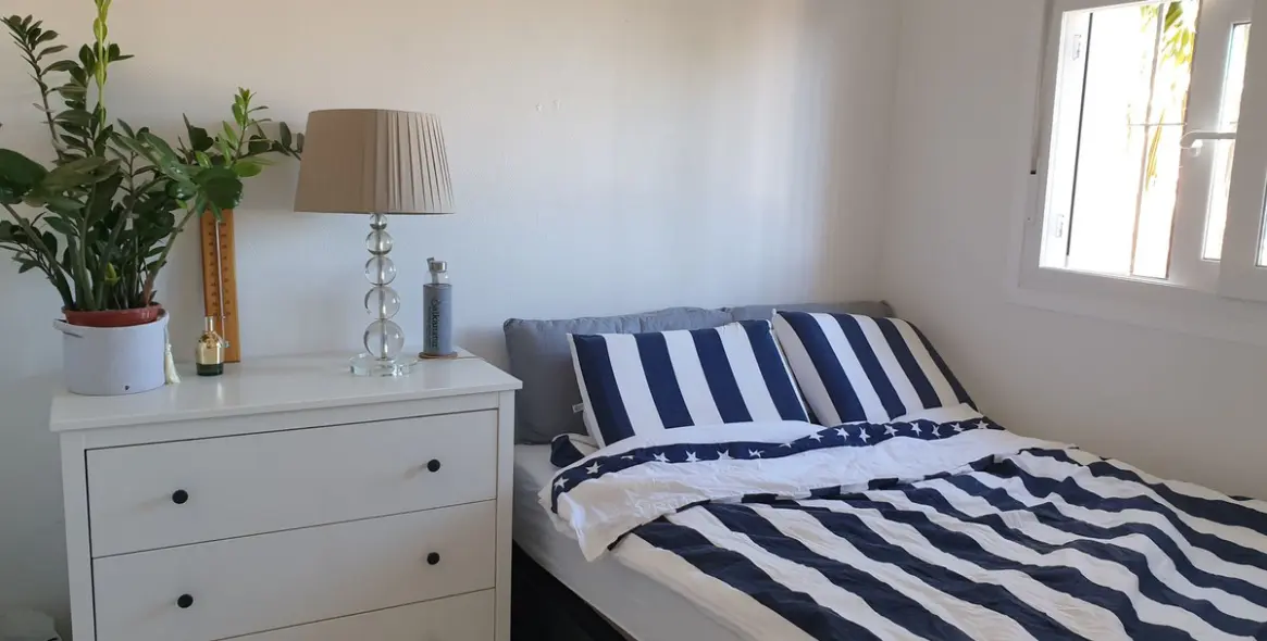 Sale of middle floor apartment in Benalmadena 10