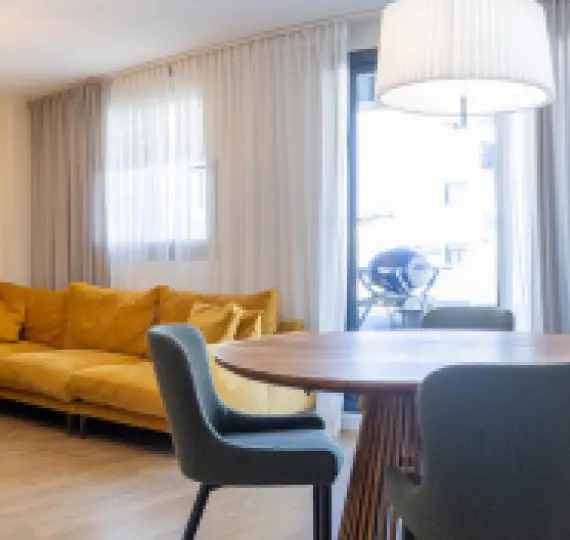 Middle floor apartment R5080579