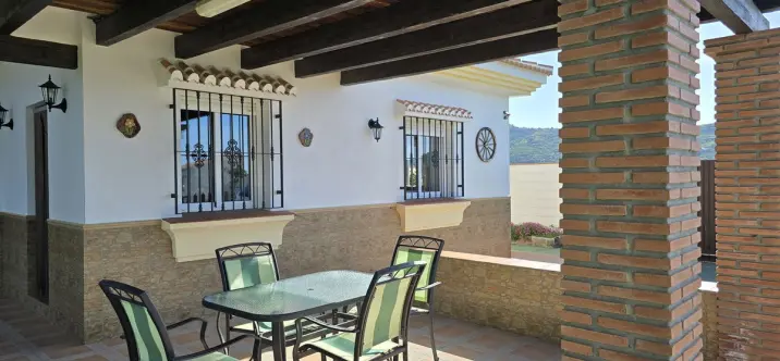 Sale of detached villa in Cómpeta 3