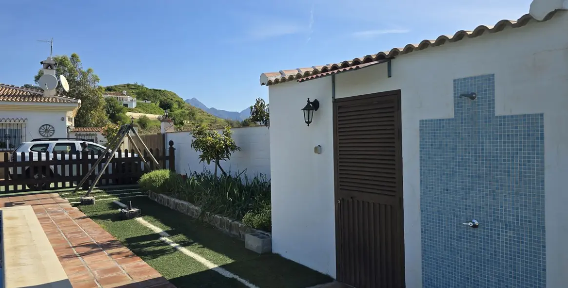 Sale of detached villa in Cómpeta 32