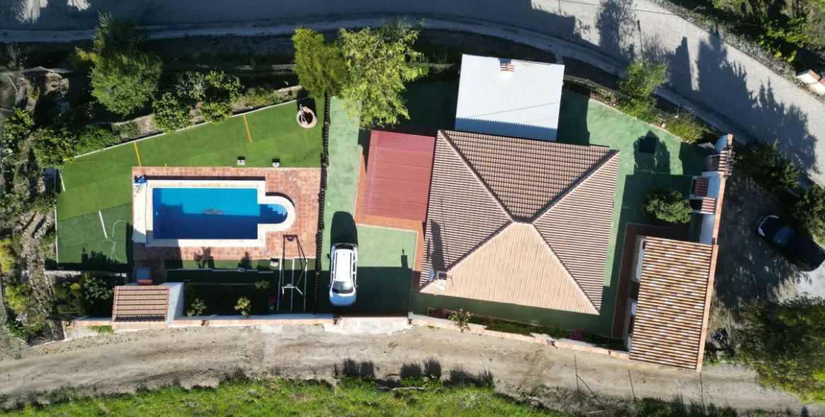 Sale of detached villa in Cómpeta 46