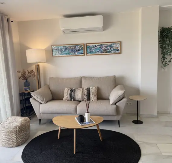 Sale of middle floor apartment in San Pedro de Alcántara