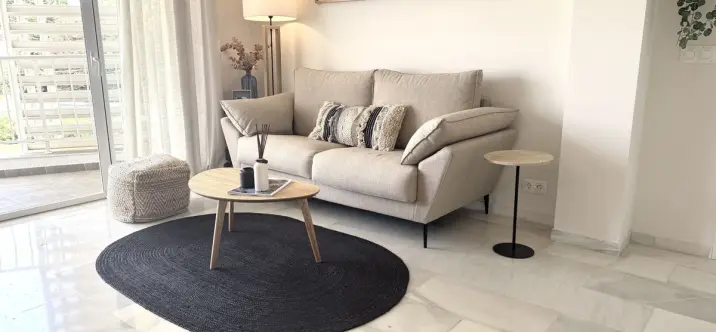 Sale of middle floor apartment in San Pedro de Alcántara 3