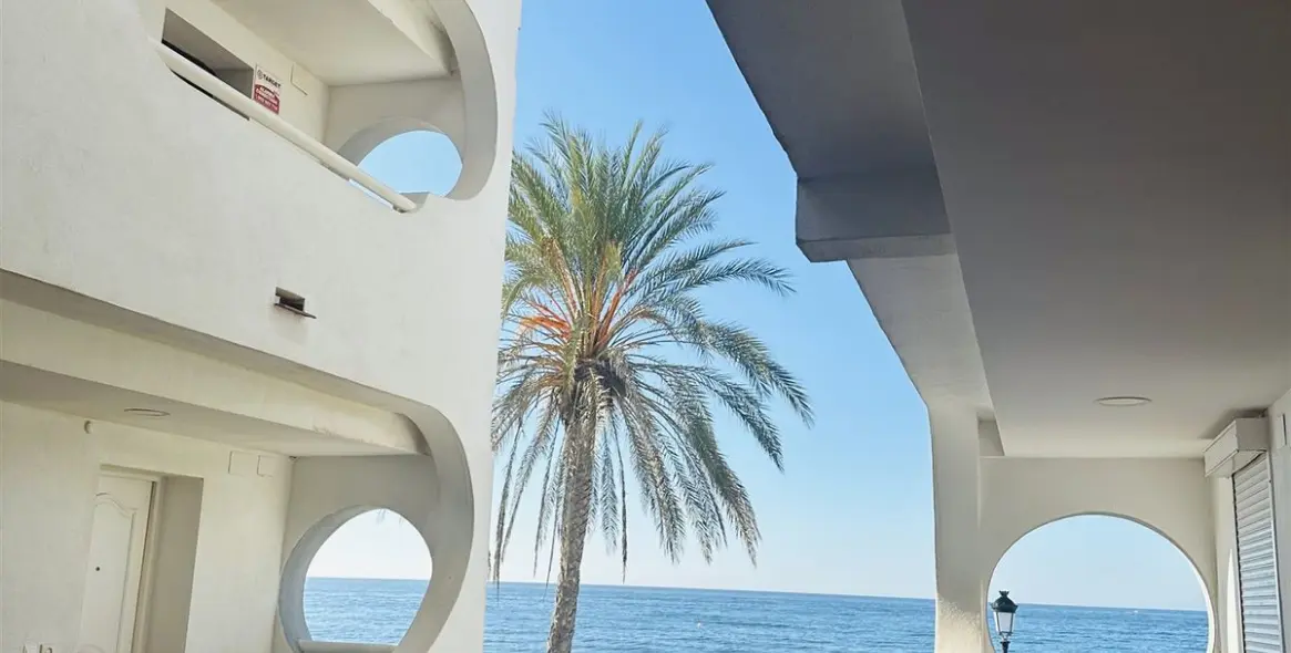 Продажа апартаментов на среднем этаже в San Pedro de Alcántara 11