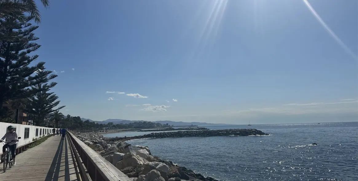 Продажа апартаментов на среднем этаже в San Pedro de Alcántara 12