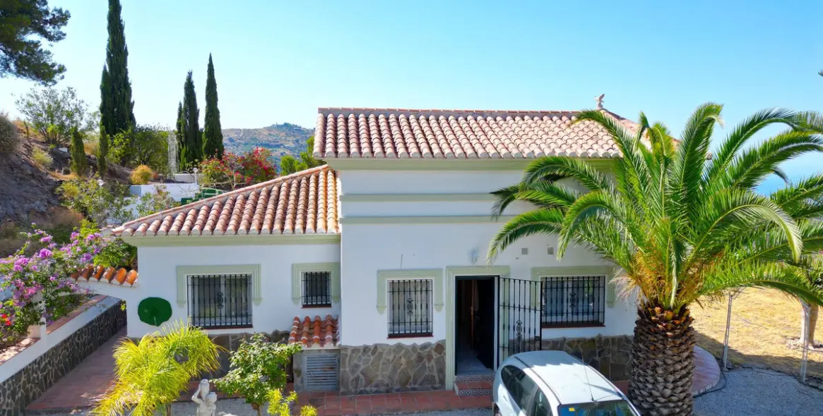 Sale of detached villa in Cómpeta 5
