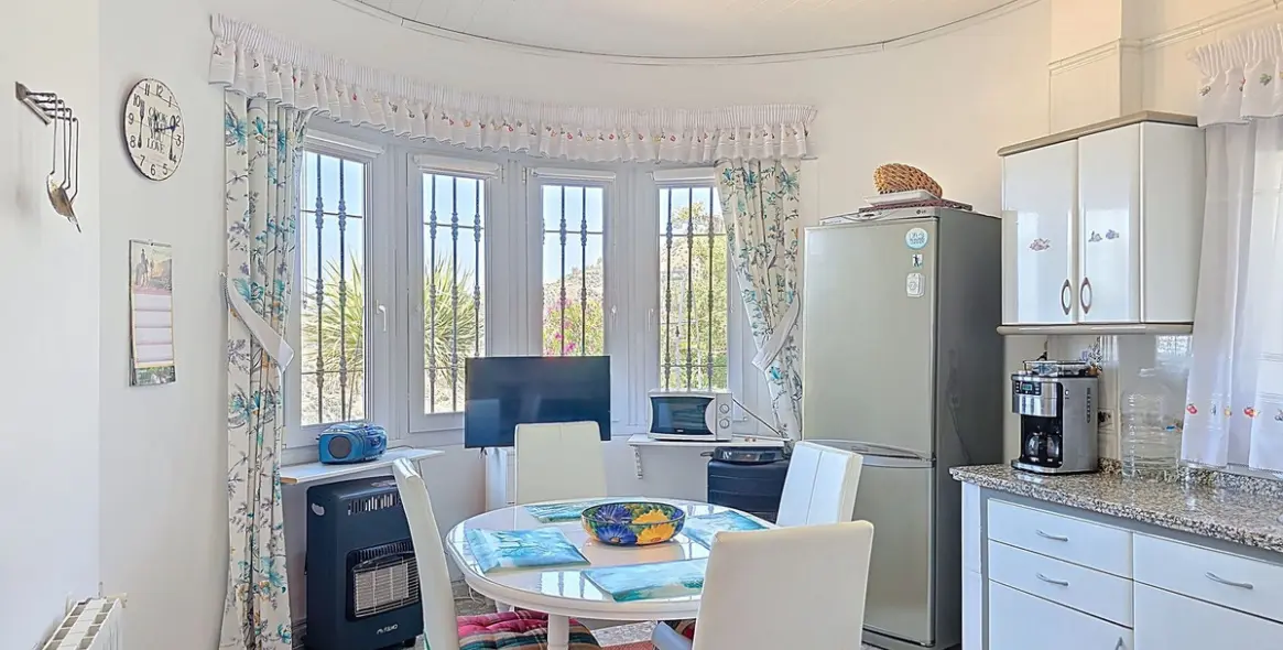 Sale of detached villa in Cómpeta 10