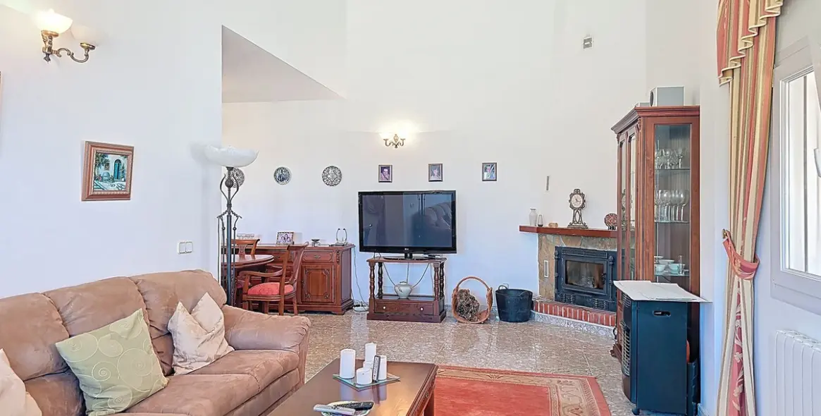 Sale of detached villa in Cómpeta 19