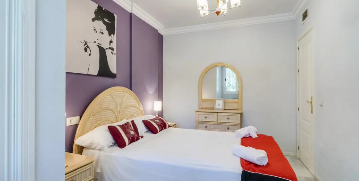 Sale of ground floor apartment in The Golden Mile 7