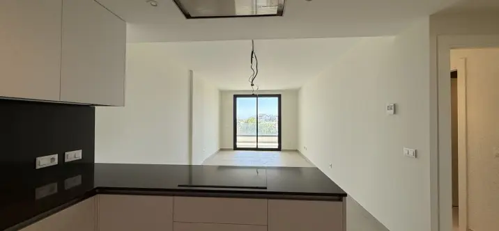 Продажа апартаментов на среднем этаже в Calanova Golf 1