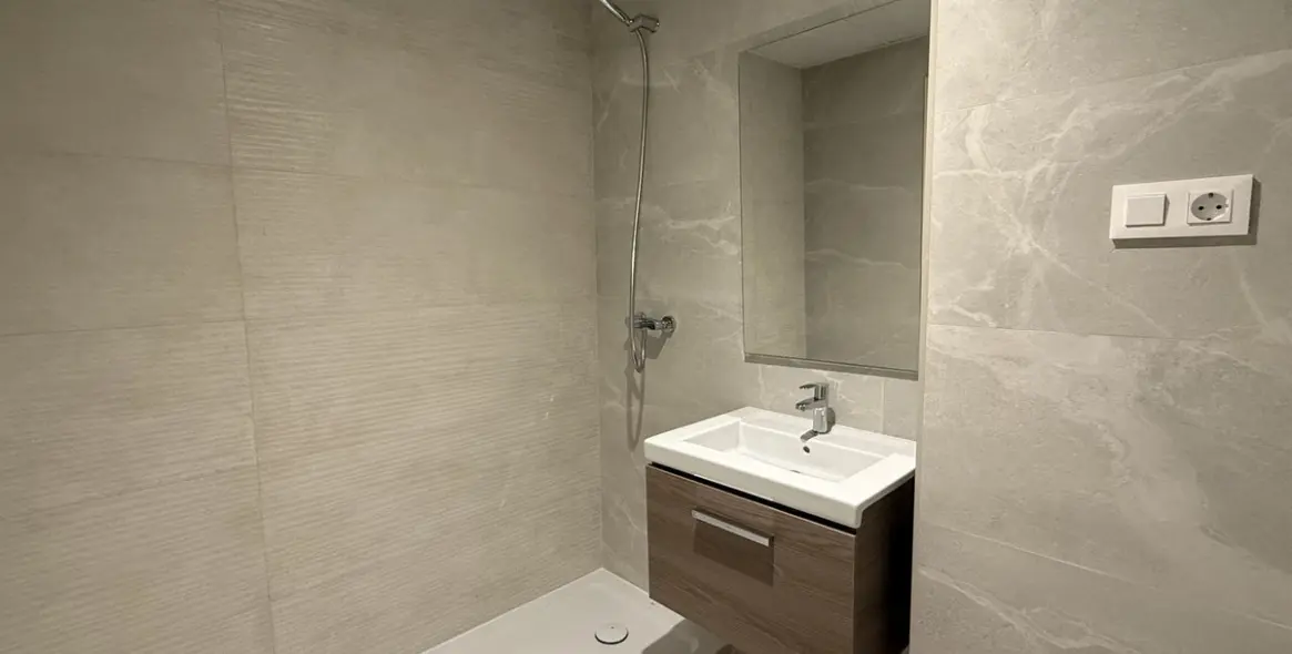 Продажа апартаментов на среднем этаже в Calanova Golf 11