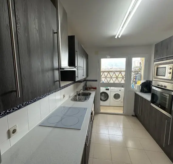 Продажа апартаментов на среднем этаже в La Cala Hills