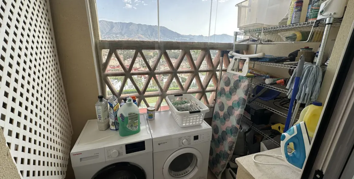 Продажа апартаментов на среднем этаже в La Cala Hills 7